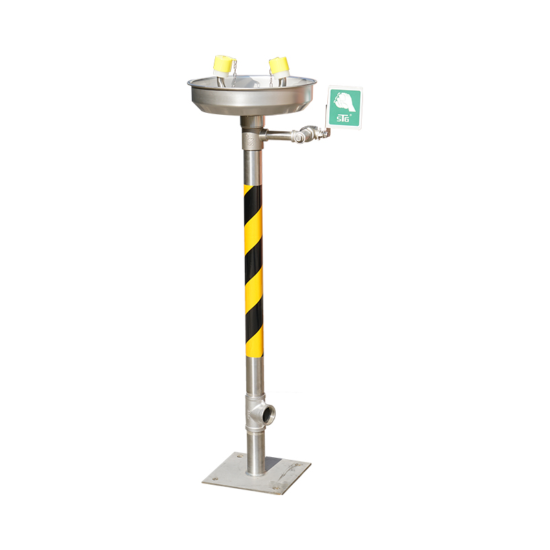 Frostgeschützte vertikale Augen-/Gesichtsspülstation